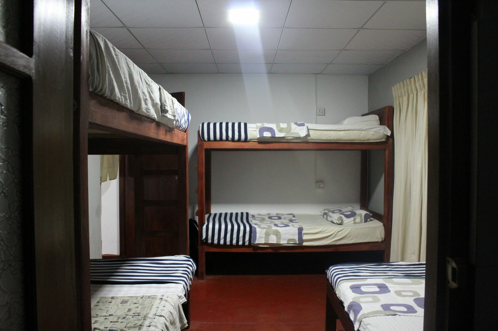 Хостел Hi Lanka Backpackers (Adults Only) Элла Экстерьер фото
